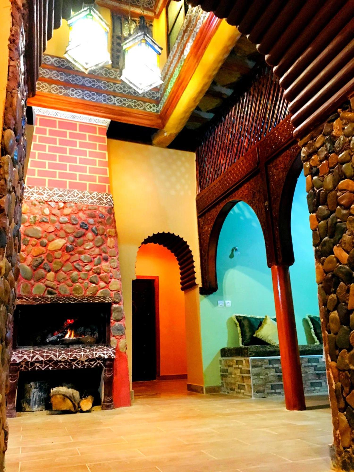 ホテル Kasbah Tiriguioute スコーラ エクステリア 写真